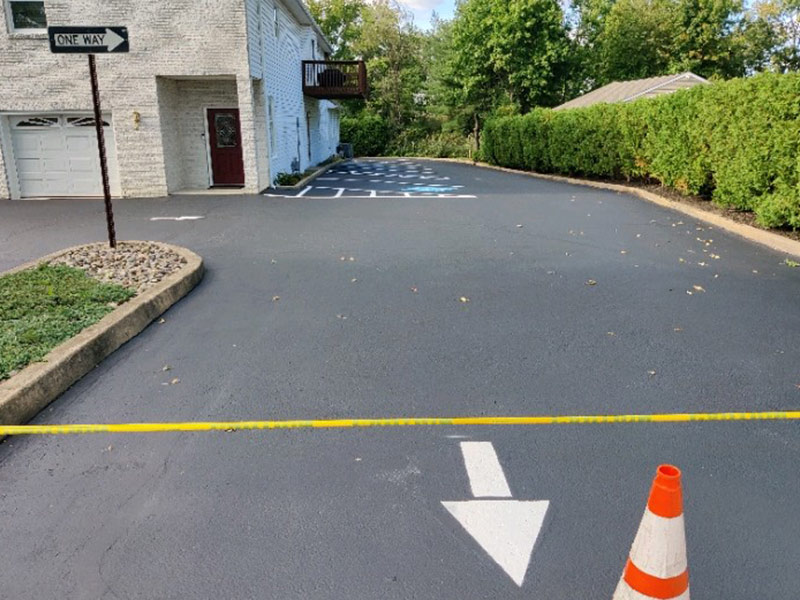 new line striping in small parking lot wenonah nj